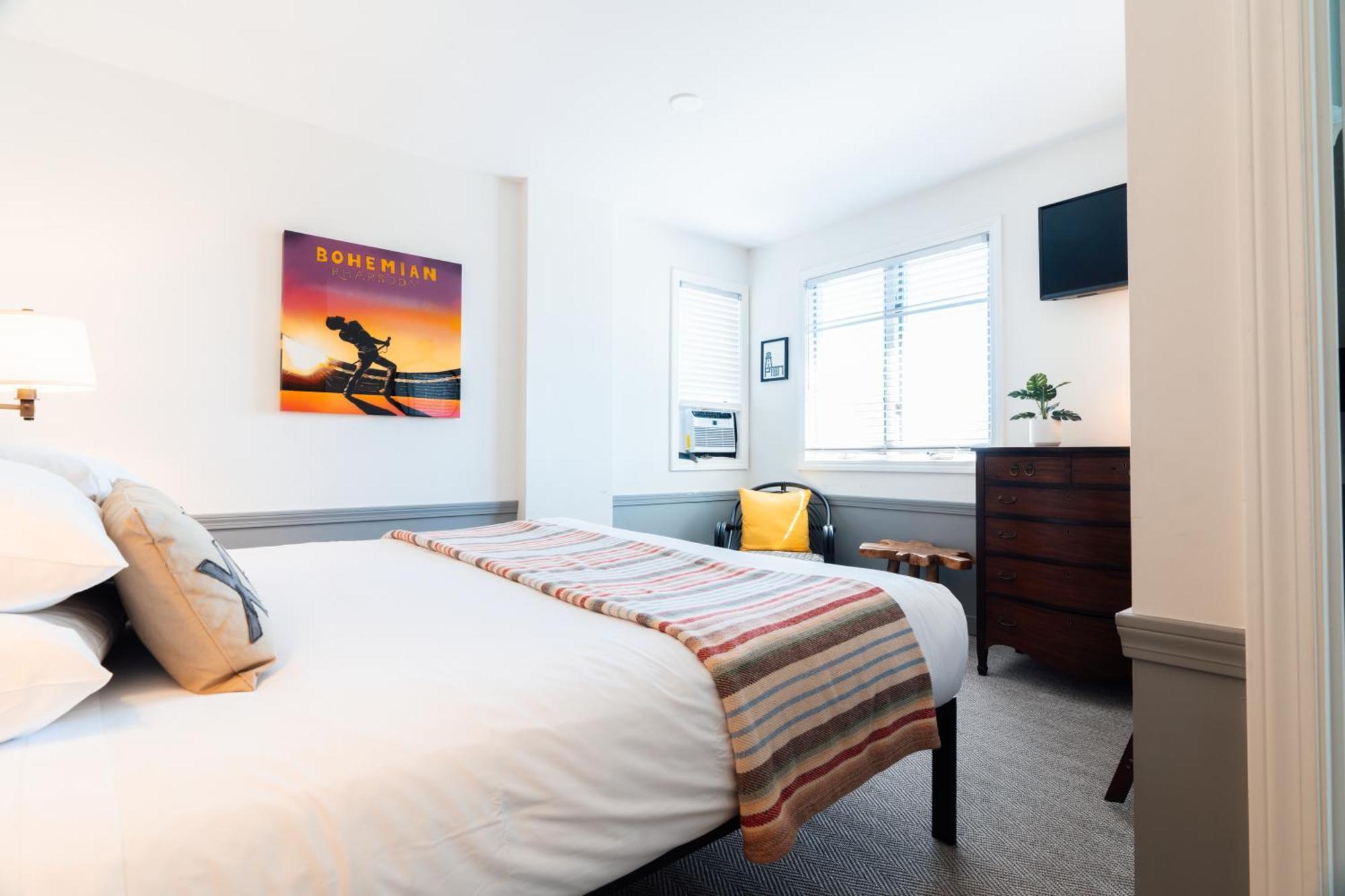 Mercury Hotel Провинстаун Экстерьер фото