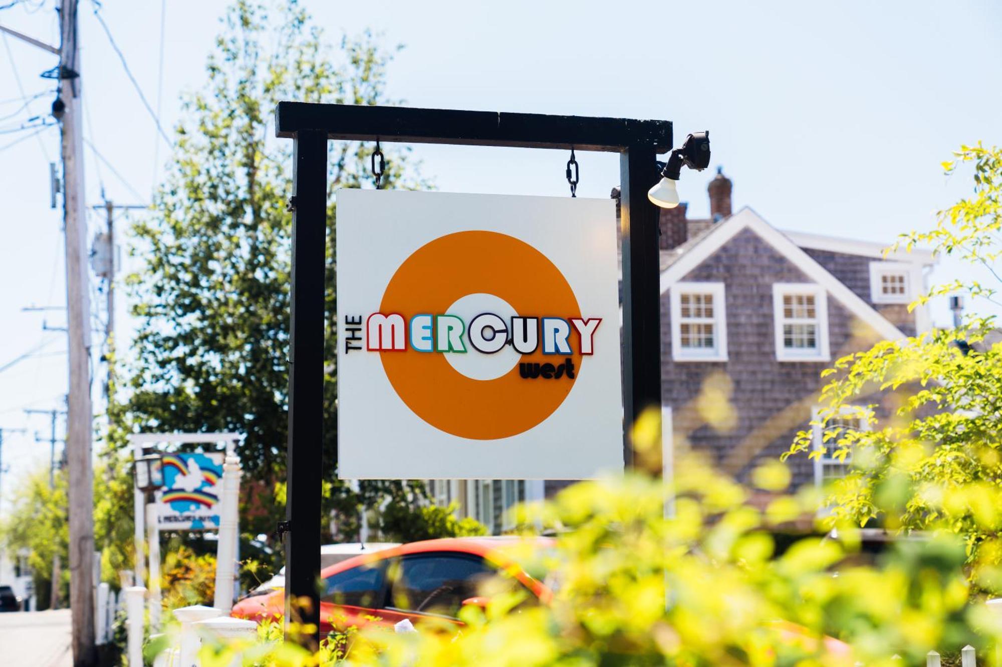 Mercury Hotel Провинстаун Экстерьер фото